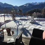 Tom's Alpenhuette דירה *