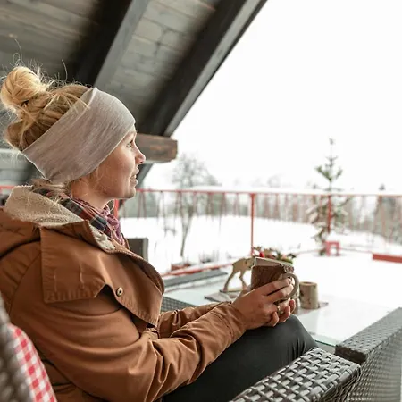 Tom's Jägerlodge * Jenig