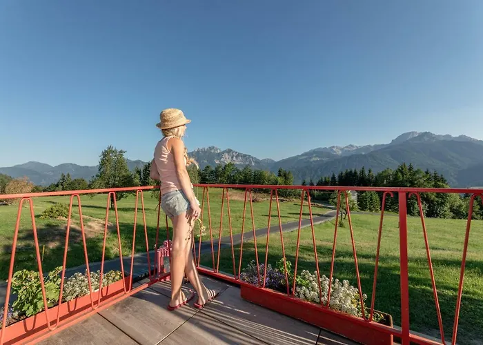 Tom's Alpenhuette דירה יאניג