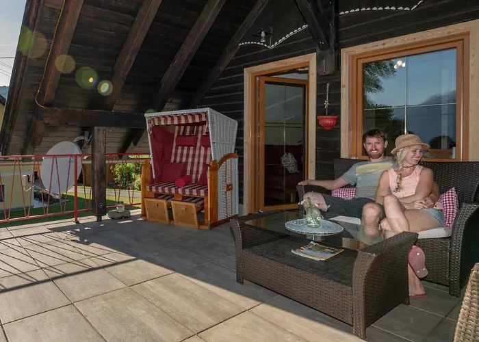 Tom's Alpenhuette יאניג